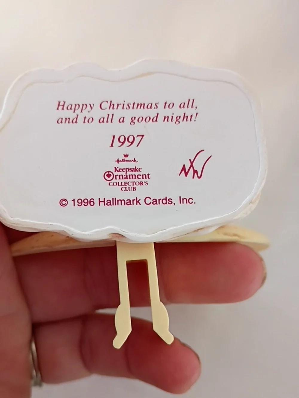 1997 Keepsake of Membership Hallmark Christmas ornament, Happy Christmas to All
